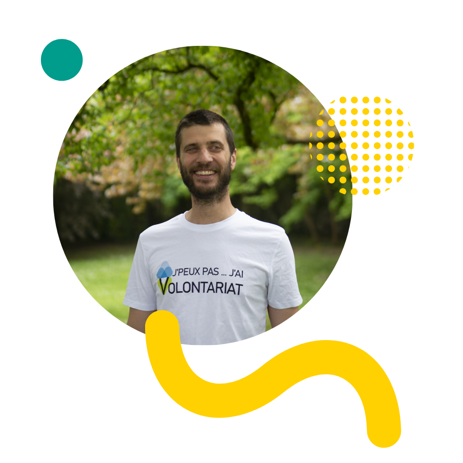 Gregory Van De Put With Motiv